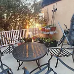 Casa Topic Apartment Blace
